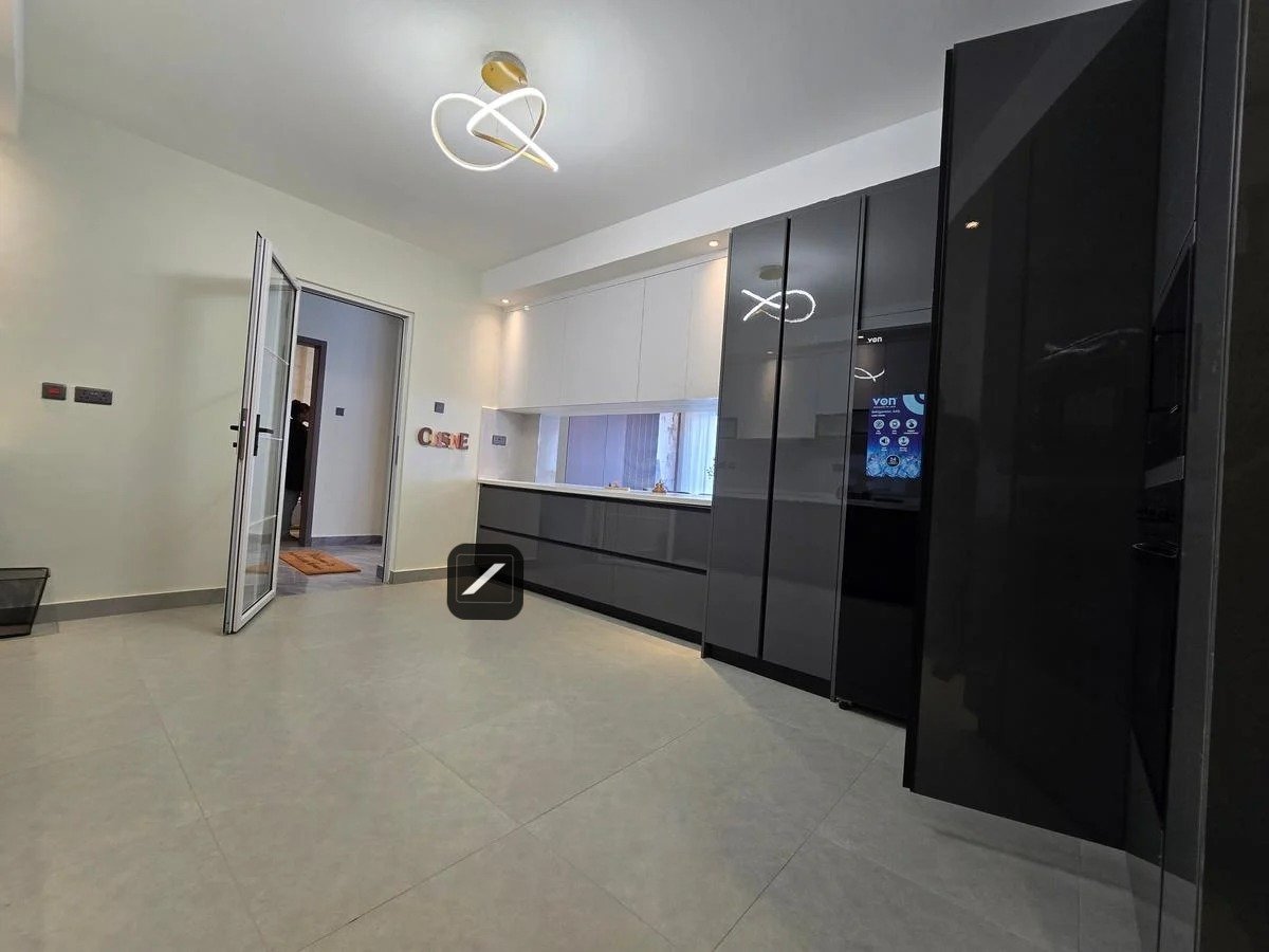 ec64440c-919c-479d-841e-6a396175dc23