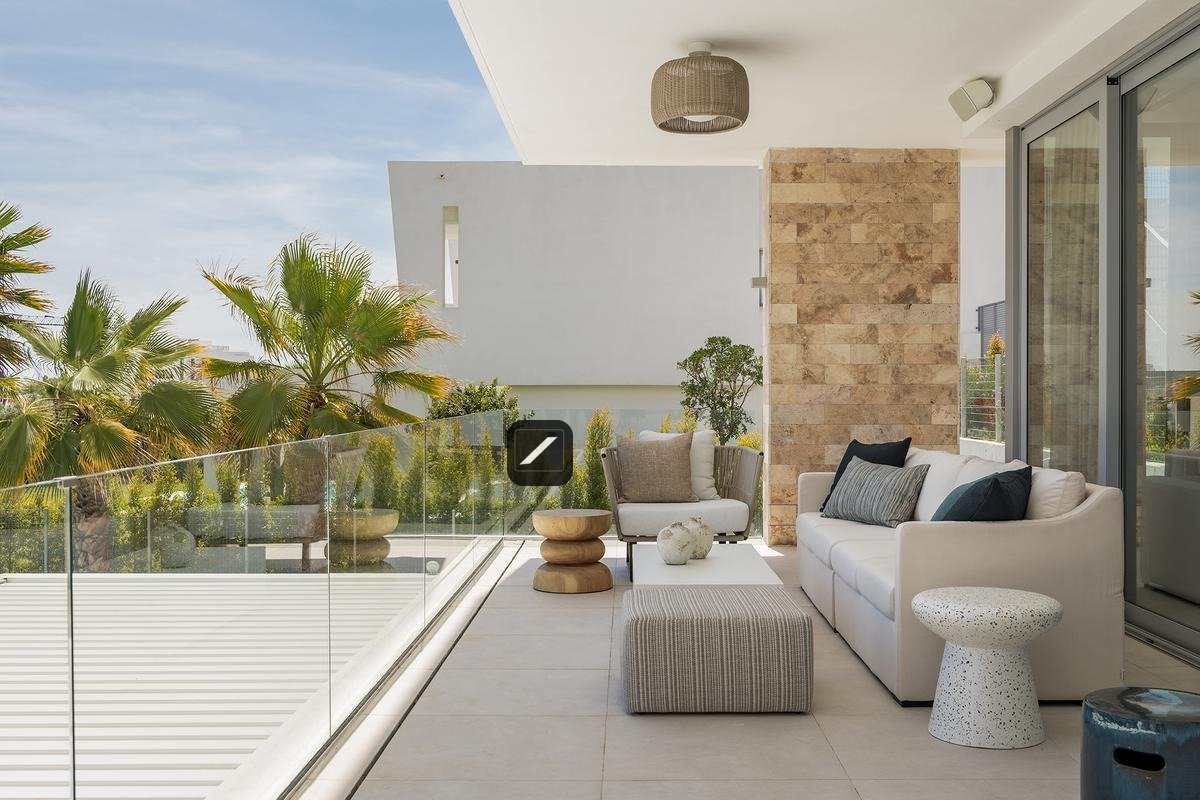 imgi_24_d8af4a39-f707-44ff-91a2-75eb765f4dde