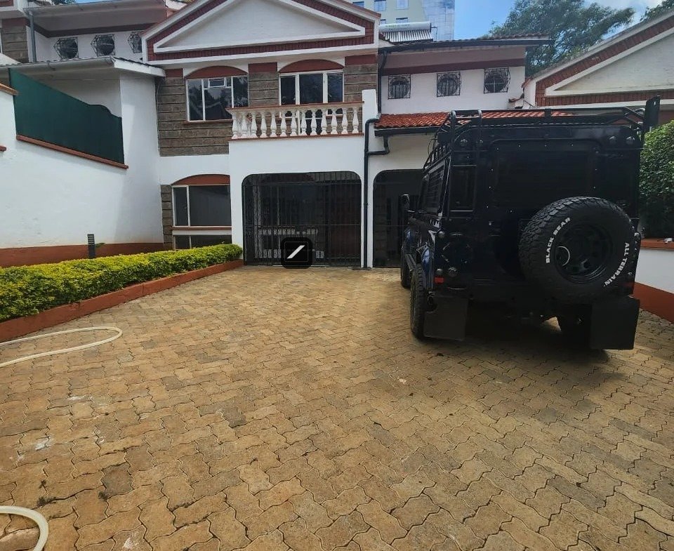 Imgi 2 WhatsApp Image 2023 05 15 at 00.14.06 960x785