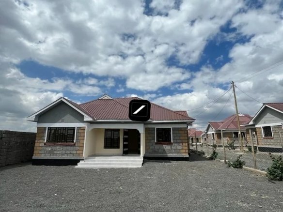 Imgi 2 WhatsApp Image 2023 05 18 at 15.42.45 1 768x785 (2)