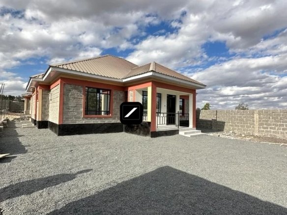 Imgi 2 WhatsApp Image 2023 08 22 at 18.07.28 768x785