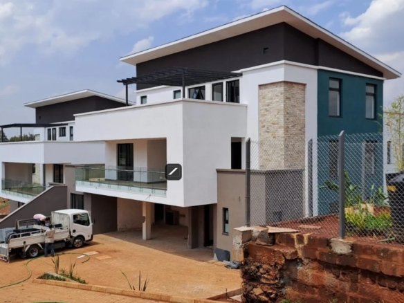 Imgi 2 WhatsApp Image 2023 09 27 at 21.22.00 1 1170x785