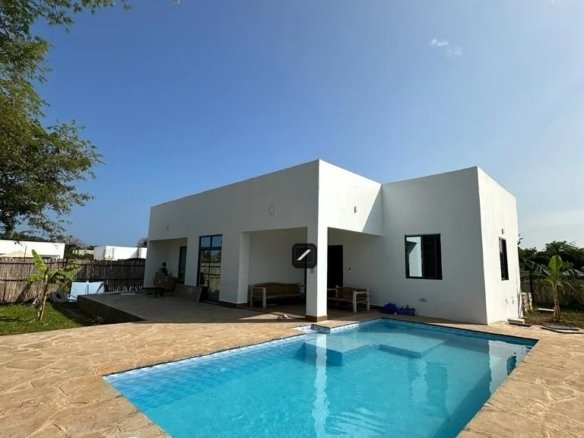 Imgi 2 WhatsApp Image 2024 01 03 at 18.49.06 768x785