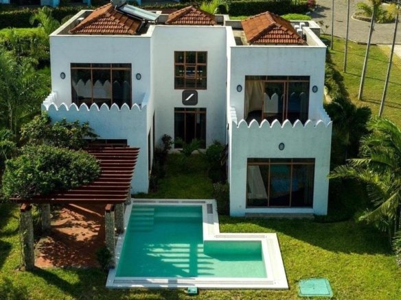 Imgi 30 6f13d833 7fda 48c9 9386 6f86d6acbbe0