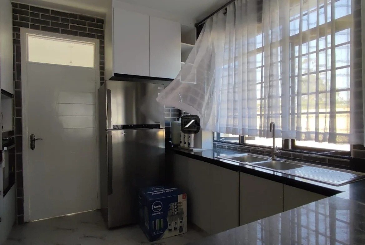 imgi_30_WhatsApp-Image-2024-04-01-at-19.32.22-1-1170×785