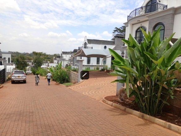 Imgi 30 f56f5942 d177 47c6 9d7d c38d536f9aeb