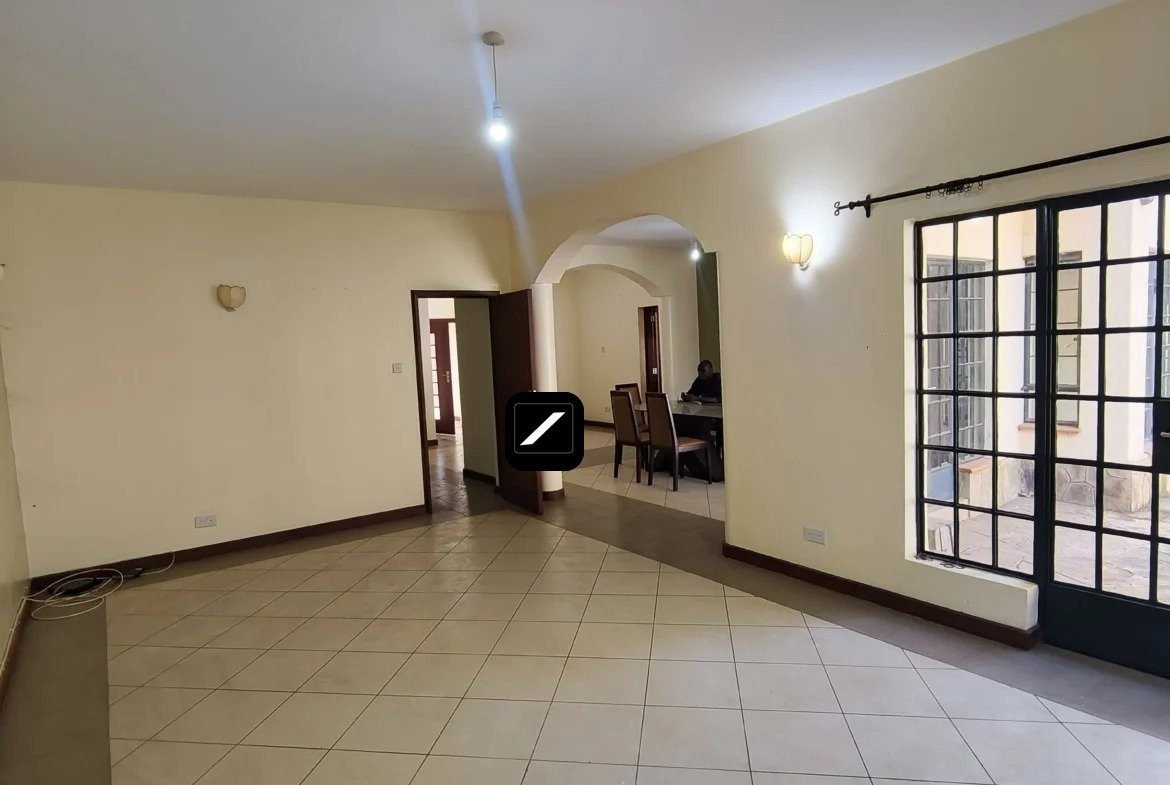 imgi_31_WhatsApp-Image-2025-05-16-at-3.03.39-PM-1170×785