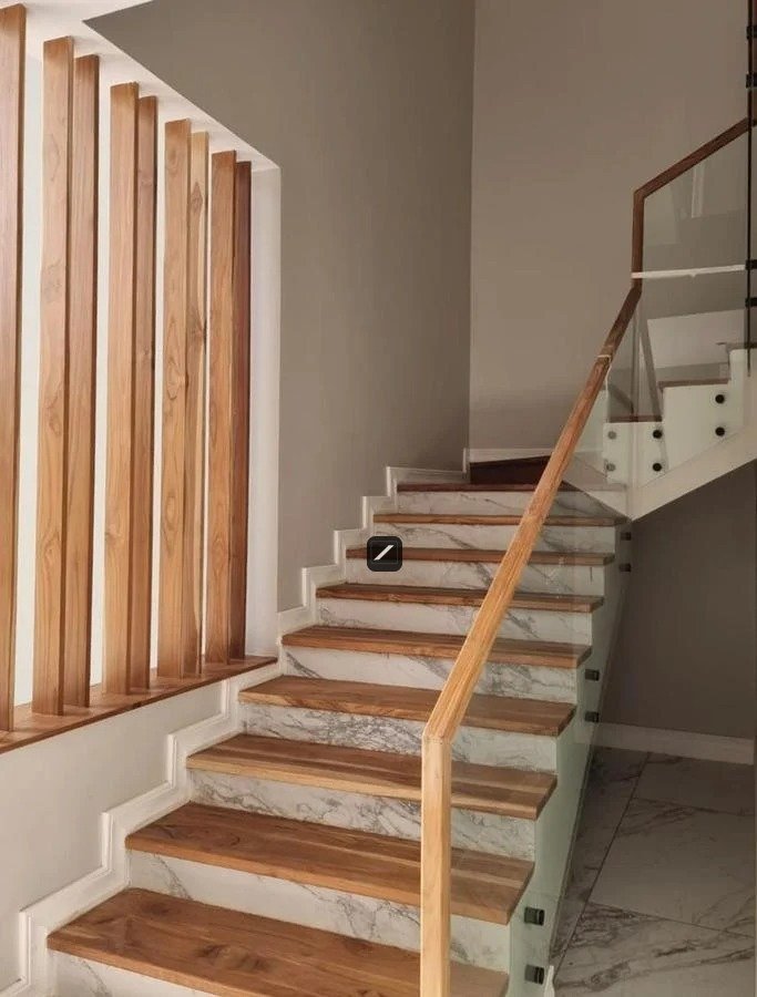 imgi_36_46dc9d8a-ebc4-4251-b01c-f07184be33ac