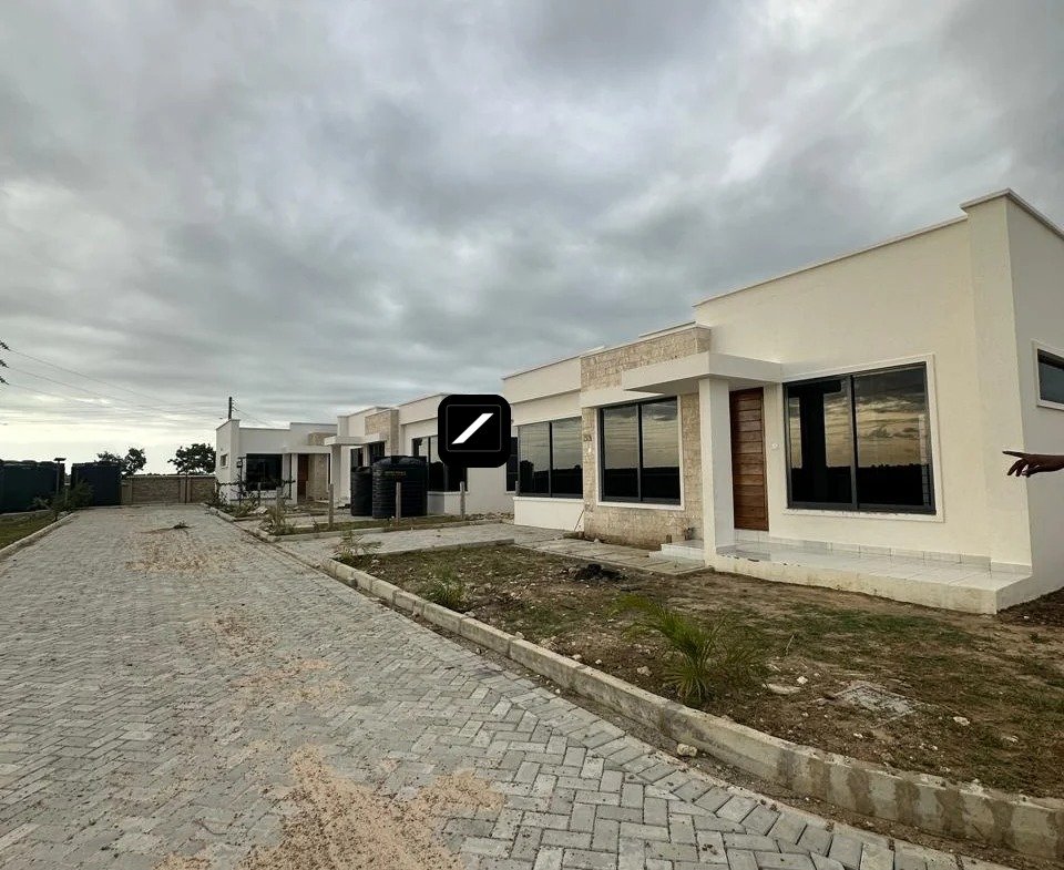 imgi_3_WhatsApp-Image-2025-05-26-at-7.05.18-AM-960×785