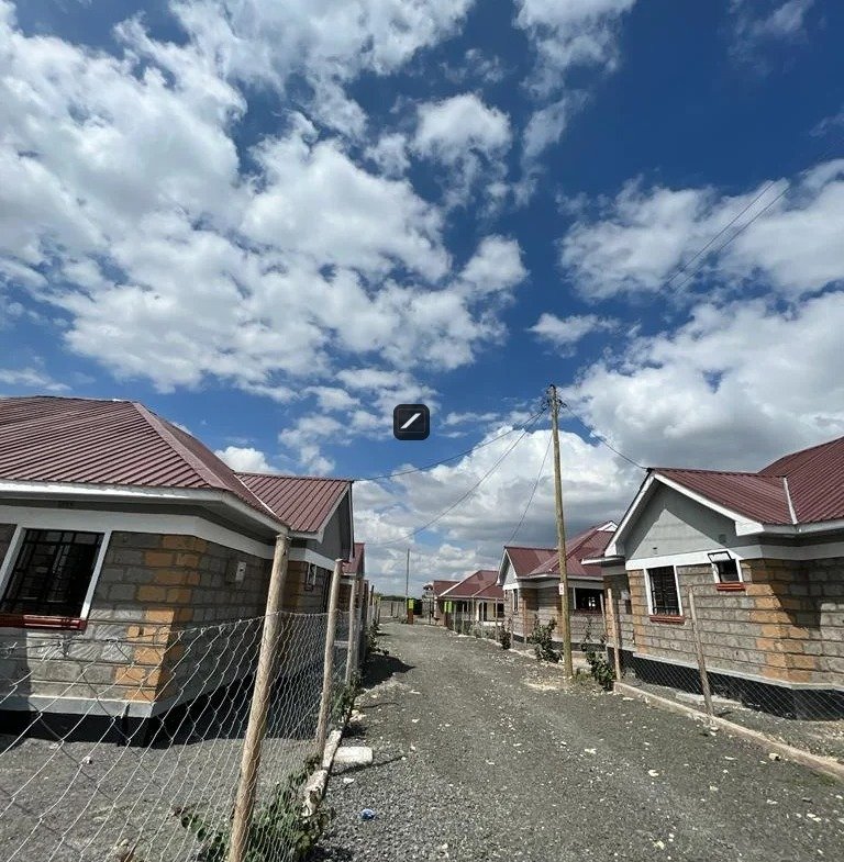 imgi_40_WhatsApp-Image-2023-05-18-at-15.42.45-18-768×785