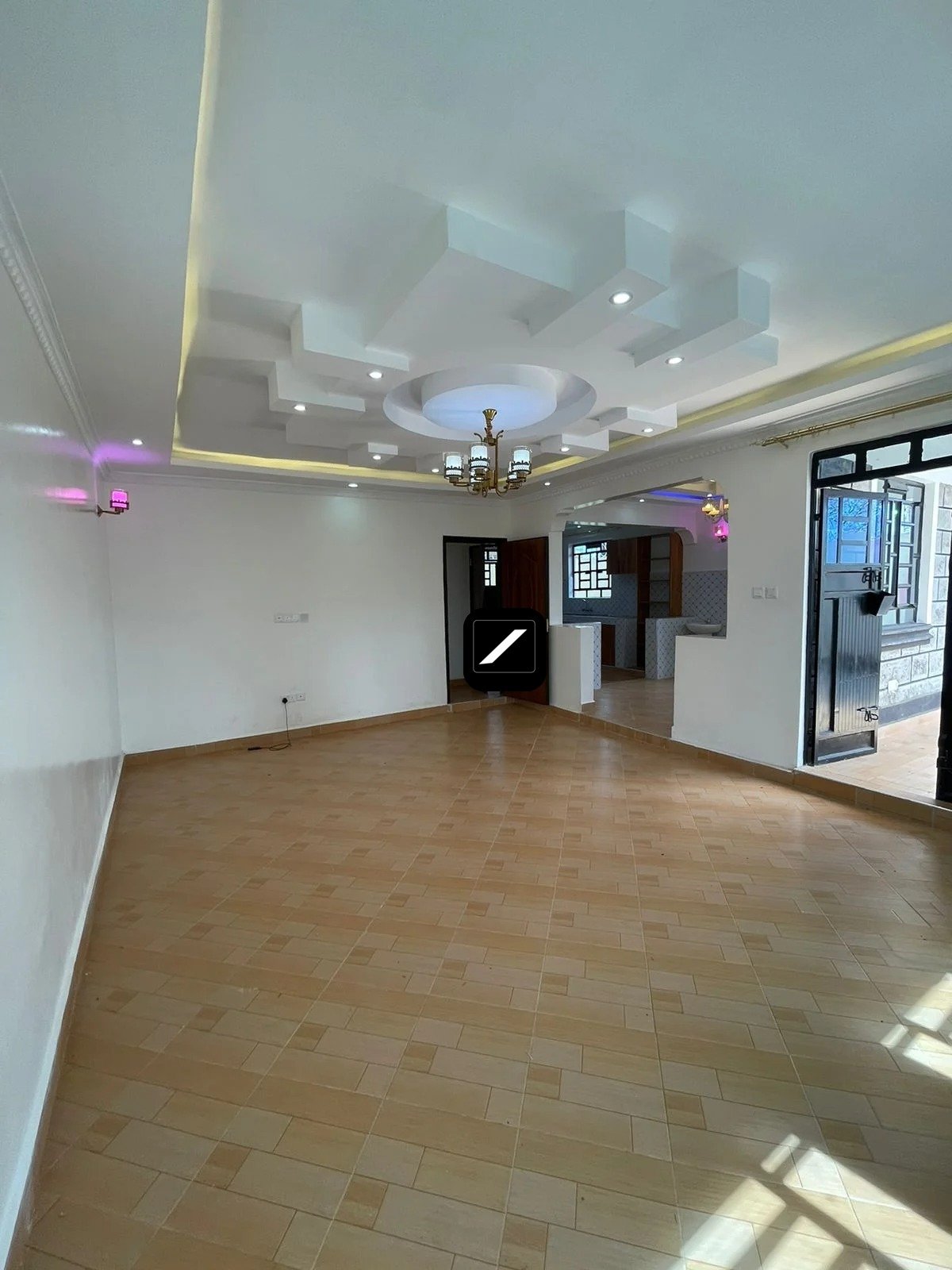 imgi_5_WhatsApp-Image-2023-10-27-at-22.56.37