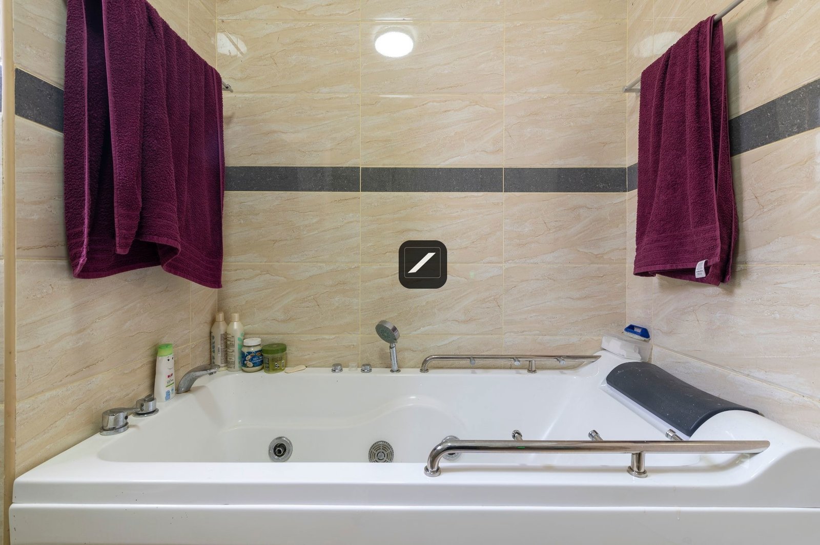 imgi_65_2123079_H_15