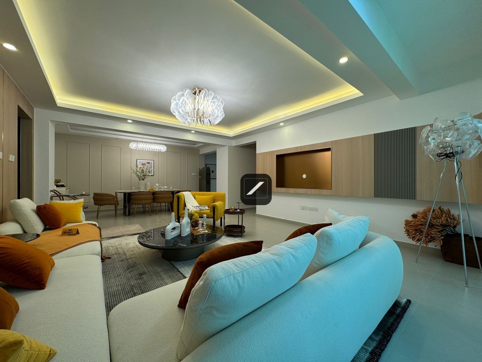 imgi_123_WhatsApp-Image-2024-08-28-at-14.36.49-1