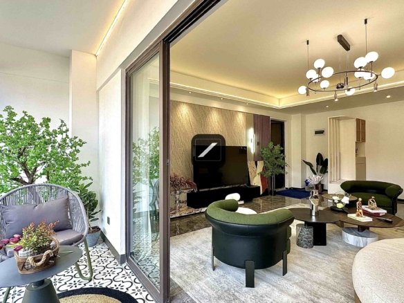 Imgi 5 1697276616 Comfy Balcony