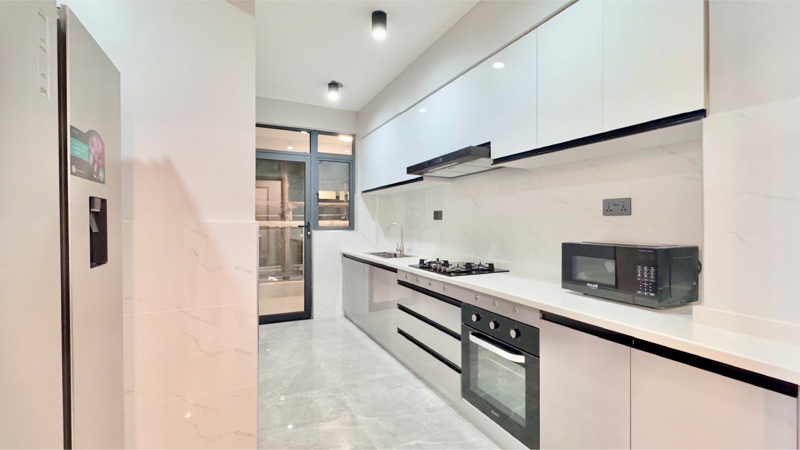 imgi_7_1740395045_kitchen 2 bed-100