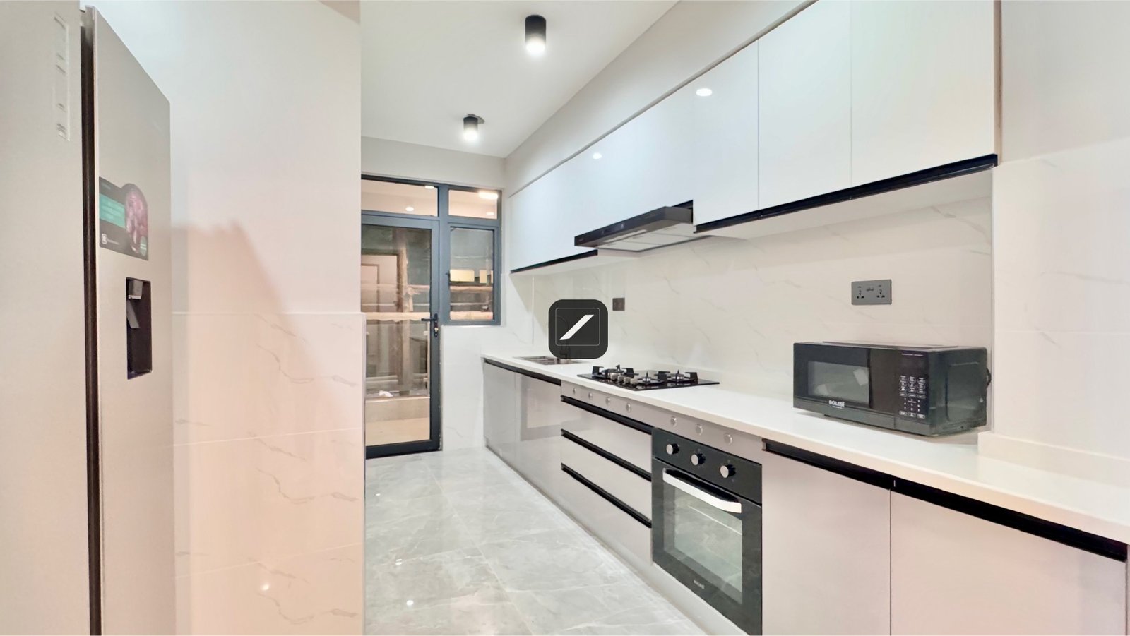 imgi_7_1740395045_kitchen 2 bed-100