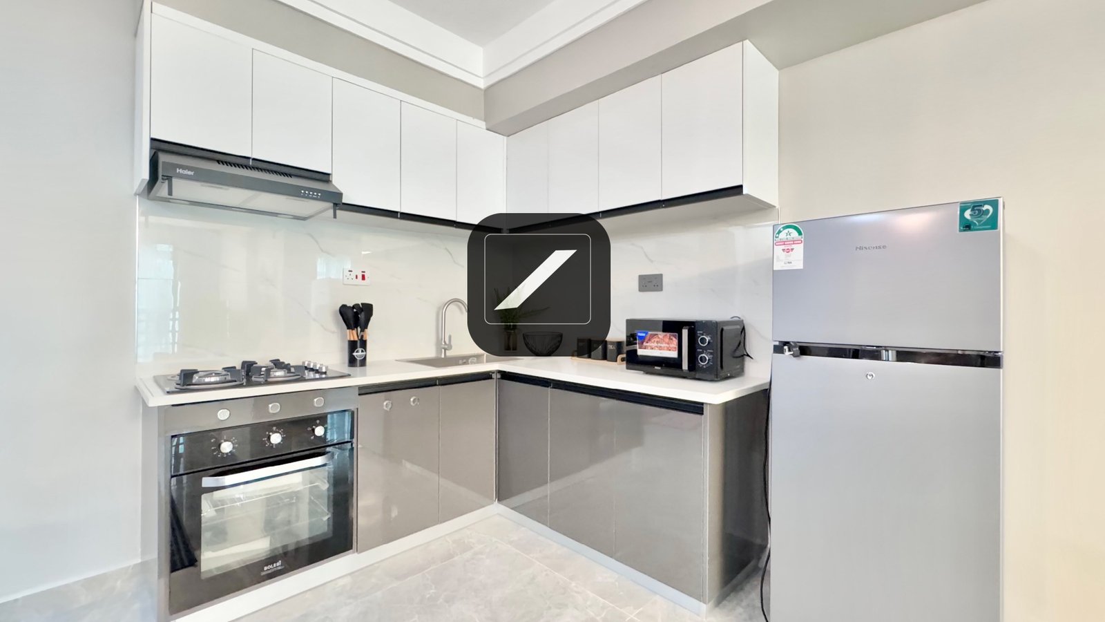 imgi_7_1740564812_Kitchen-100